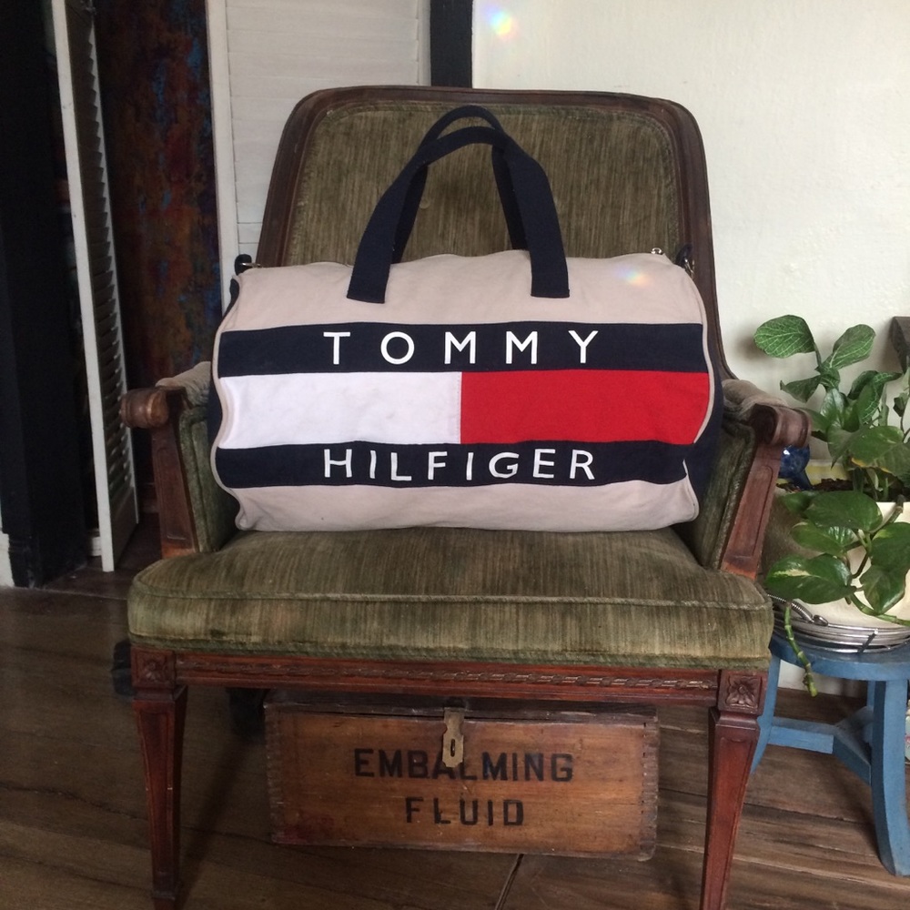❌SOLD ON DEPOP❌Vintage Tommy Hilfiger Dufflebag